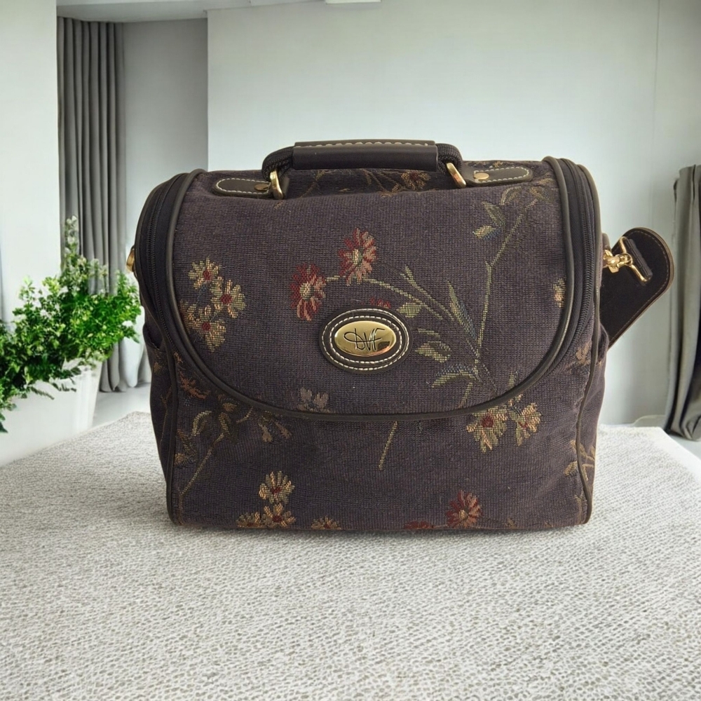 Vintage Diane Von Furstenberg Weekender, Carry On Train Case Shoulder Bag - Picture 2 of 13